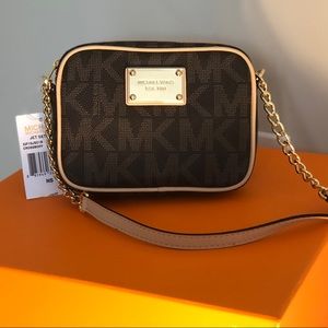 NEVER USED NEW Michael Kors bag!